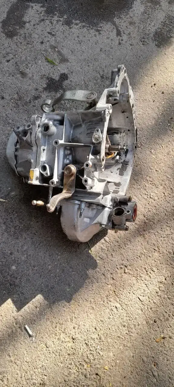 گیربکس پژو|قطعات یدکی و لوازم جانبی|ری, سیزده آبان|دیوار