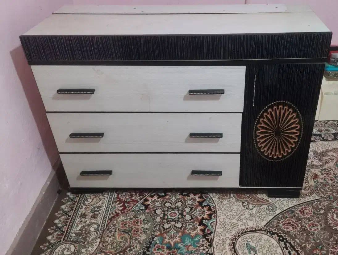 فروش یک عدد درایور|جاکفشی، کمد، دراور|کنارک, |دیوار