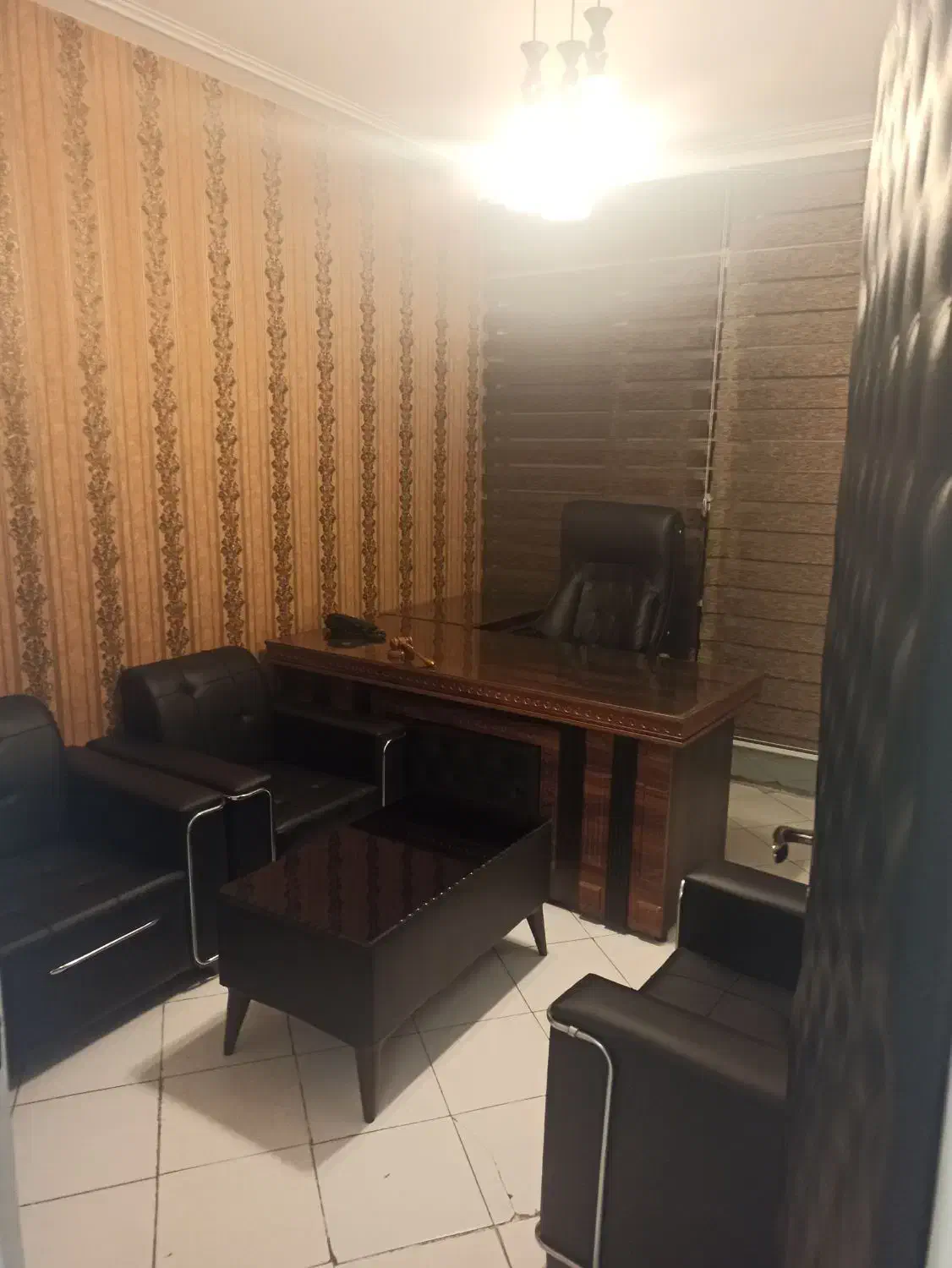 اجاره اتاق اداری دردفتروکالت،|اجارهٔ دفتر کار، اتاق اداری، مطب|تهران, نجات اللهی|دیوار