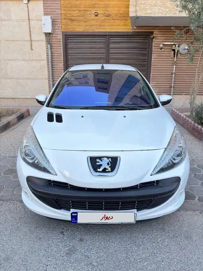 پژو207مدل ۹۷بدنه به رویت فنی به شرط شاسی پلمپ|خودرو سواری و وانت|کاشان, دانش|دیوار