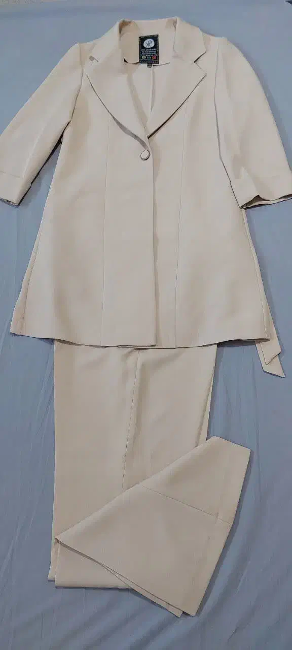 کت وشلوار نو، شیک ،آکبند داخل کاور|لباس|تبریز, |دیوار