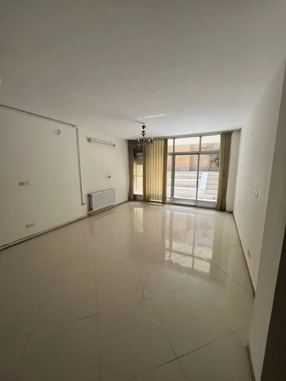 راه مجزا۱۵۰ متری رباط سوم مطهری|اجارهٔ آپارتمان|اصفهان, ملکشهر|دیوار