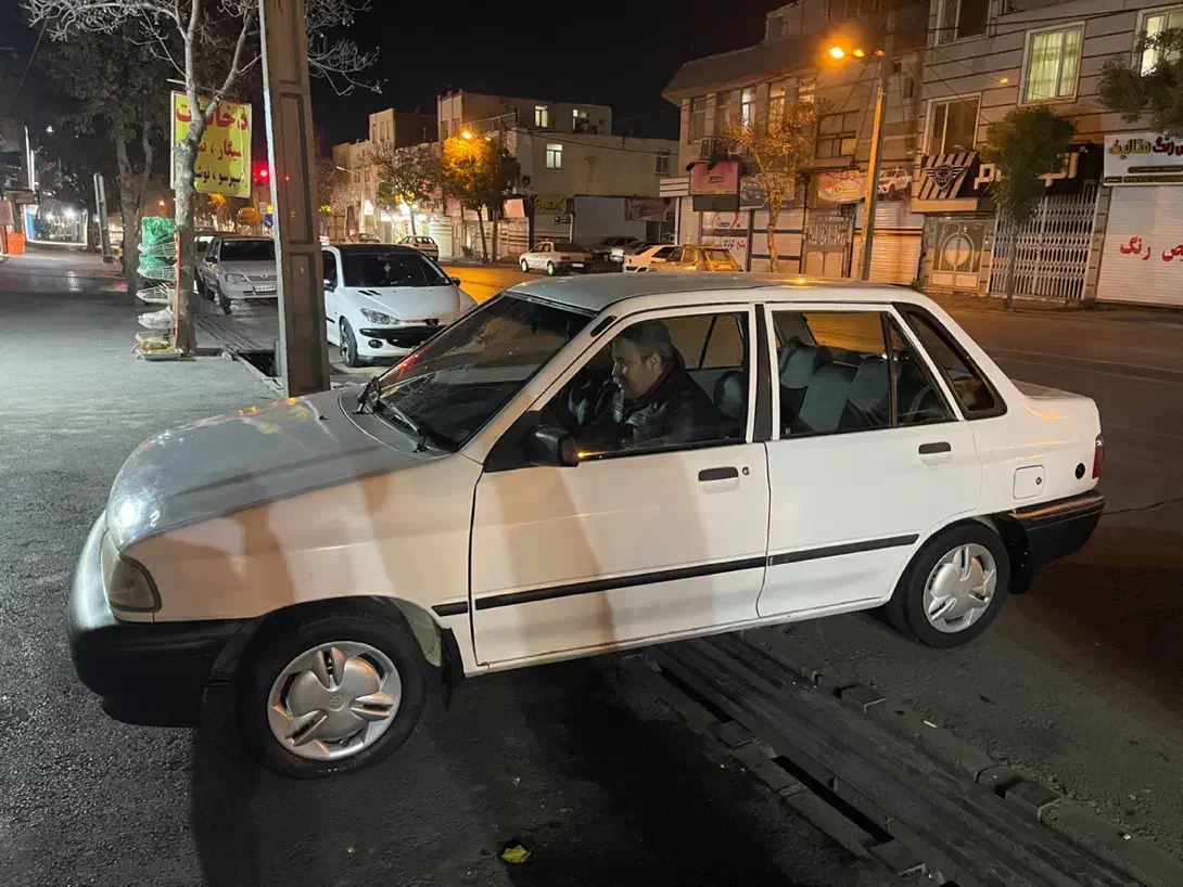 پراید۸۲ سفید فنی و زیر پا عالی و درجه یک|خودرو سواری و وانت|اراک, |دیوار