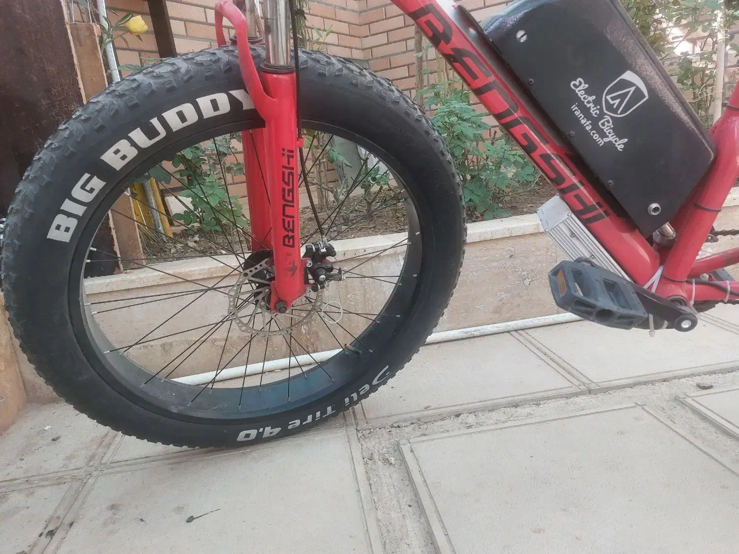 دوچرخه برقی هزار وات لاستیک پهن|دوچرخه، اسکیت، اسکوتر|شاهینشهر, شهرک هشت بهشت|دیوار