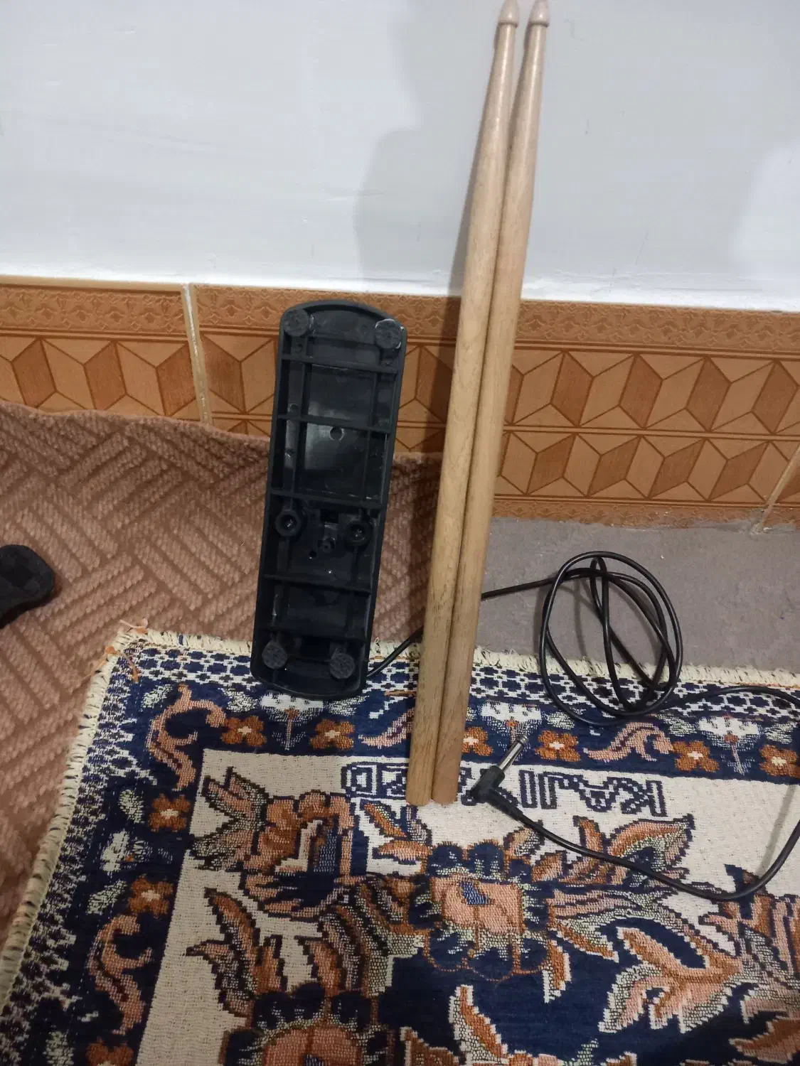 درام|درام و پرکاشن|لردگان, |دیوار