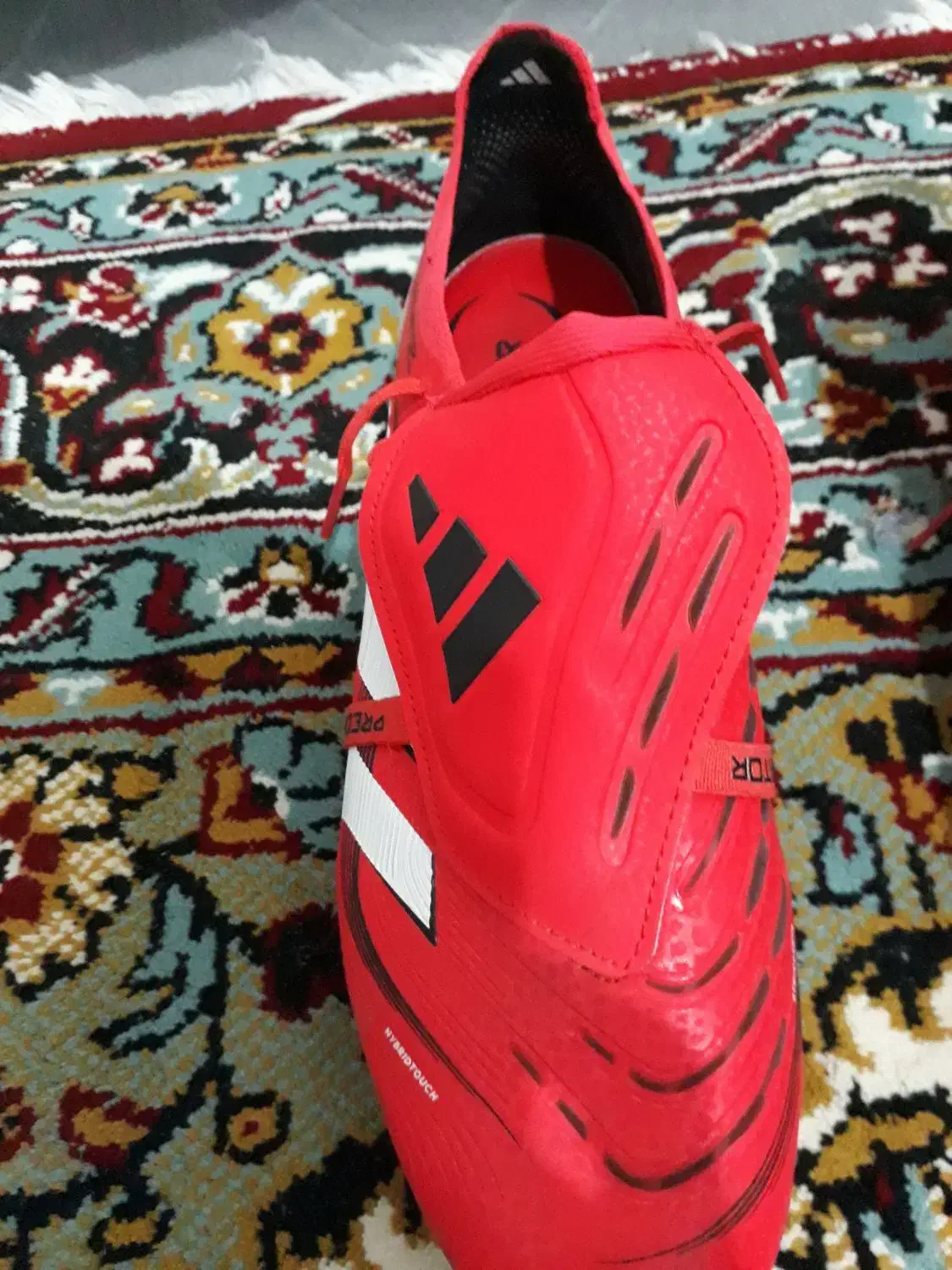 کفش کتونی استوک چمن پردیتور|کیف، کفش، کمربند|قم, شاه سید علی|دیوار