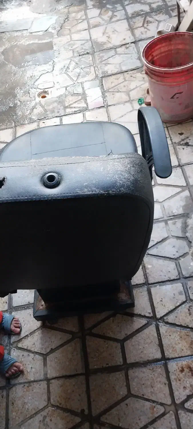 صندلی اریشگری|صندلی و نیمکت|مریوان, |دیوار