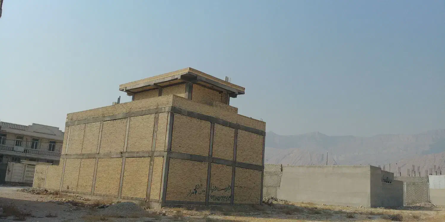 فروش ساختمان مسکونی دو طبقه نیمه کاره|فروش خانه و ویلا|خورموج, |دیوار