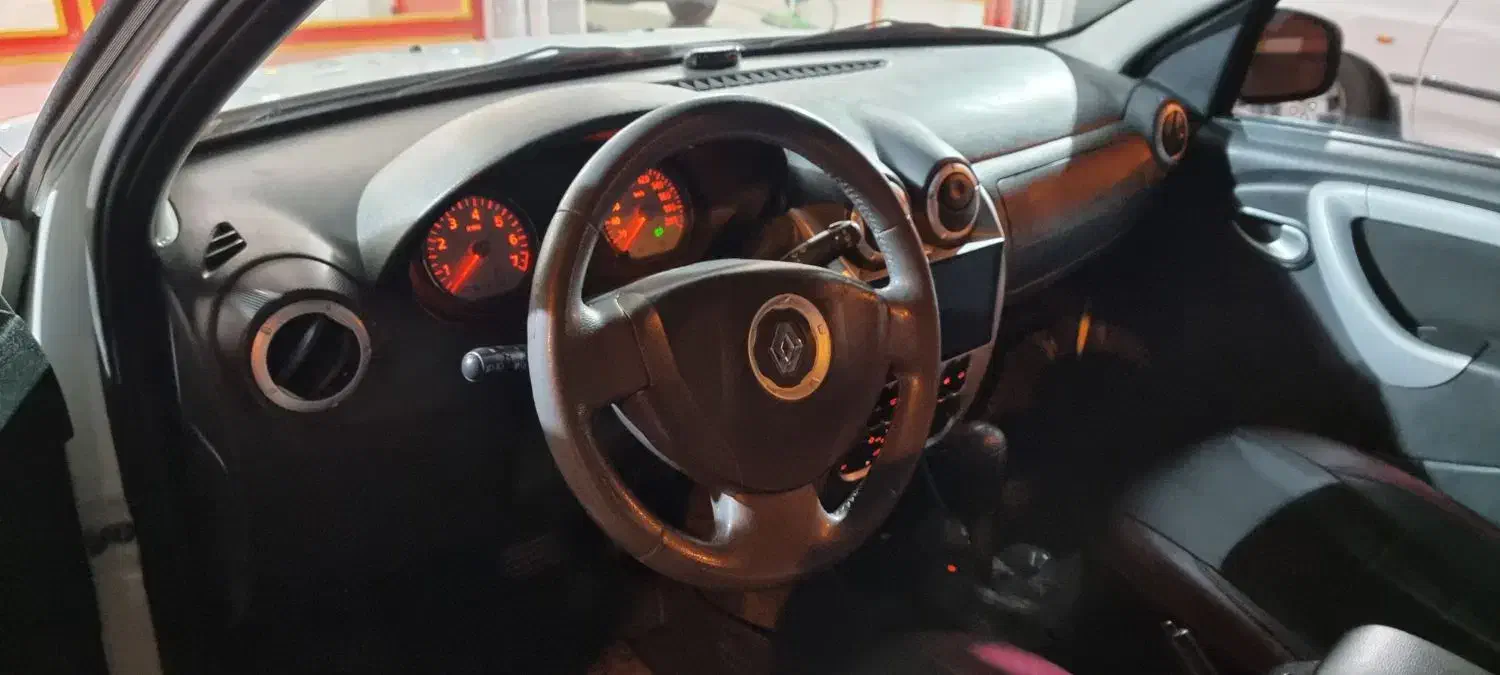 ساندرو استپ وی مدل ۹۶|خودرو سواری و وانت|زنجان, |دیوار