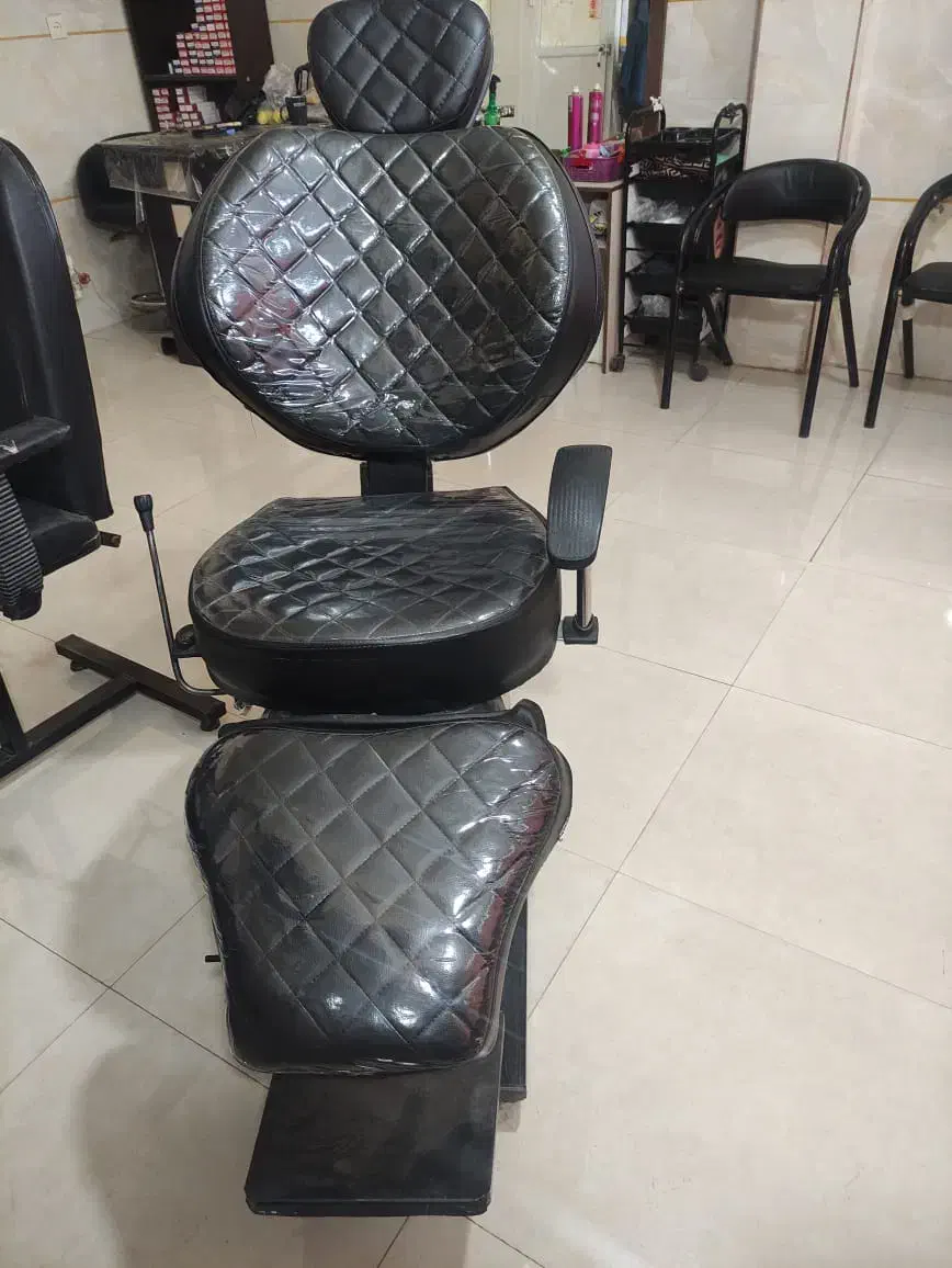 صندلی اصلاح|آرایشگاه و سالن‌های زیبایی|قزوین, |دیوار