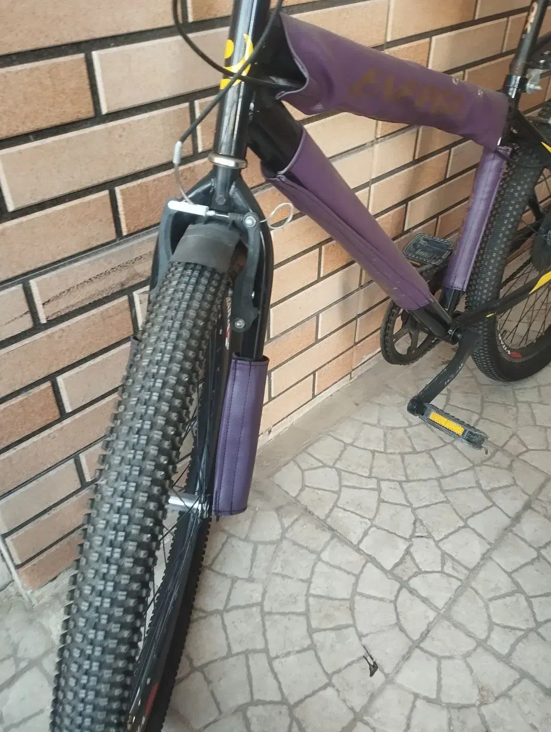 دوچرخه در حد صفر|دوچرخه، اسکیت، اسکوتر|قنوات, |دیوار