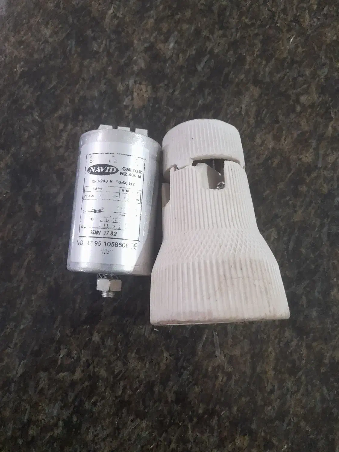 فروش سرپیچ و استارت لامپ گازی|لامپ و چراغ|اندیمشک, |دیوار