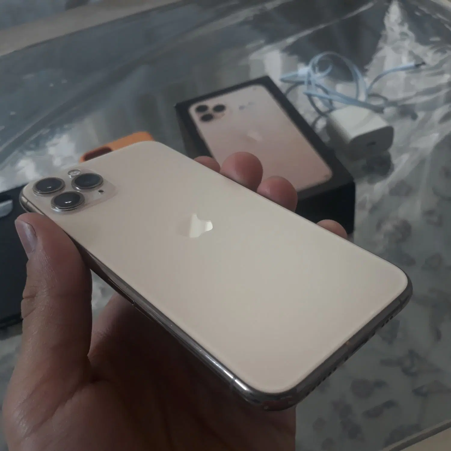 Iphone 11 pro|موبایل|مشهد, راه آهن|دیوار