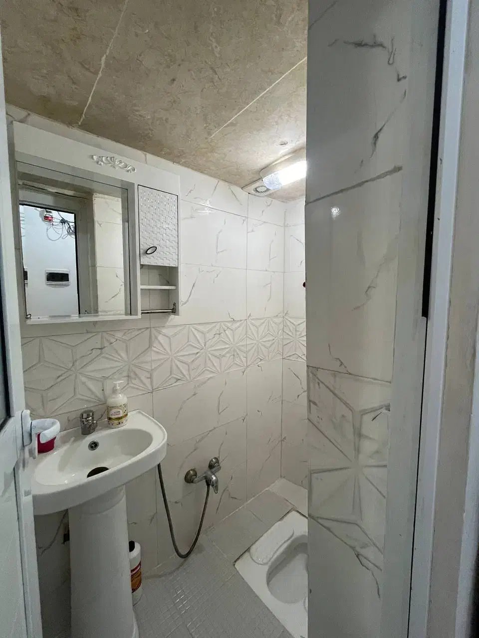 فروش خانه همکف|فروش خانه و ویلا|رشت, انصاری|دیوار