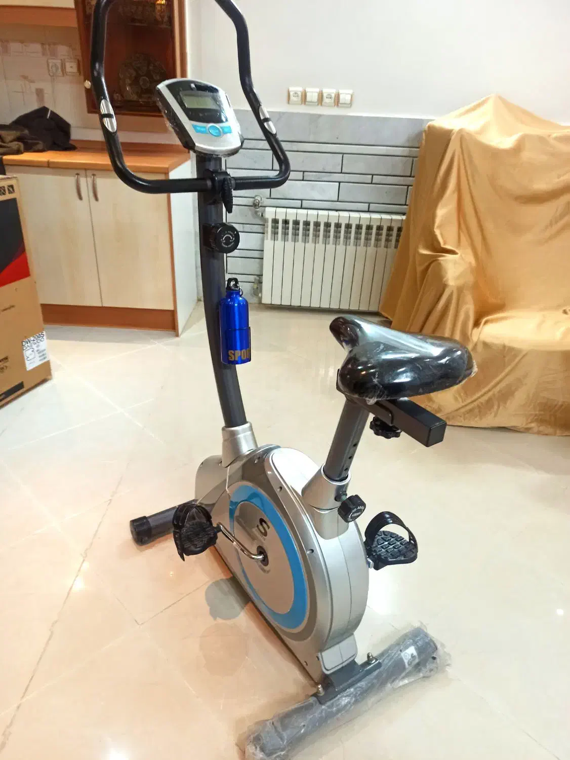 دوچرخه ثابت ورزشی سیستم مگنتیک نونو در حد آک|تجهیزات ورزشی|اصفهان, محله اسلامی|دیوار