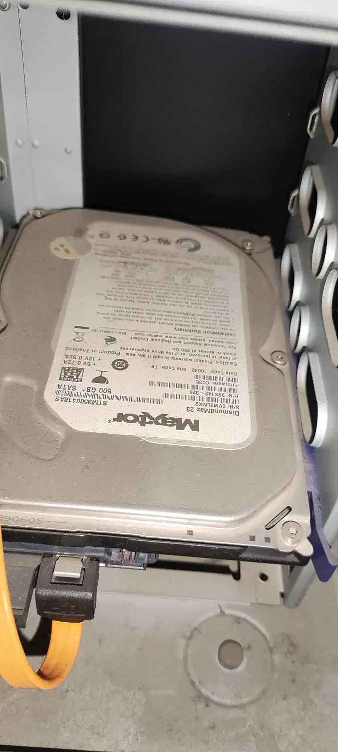 سیستم کامپیوتر (مانیتور و کیس)|رایانه رومیزی|تهران, بلوار کشاورز|دیوار