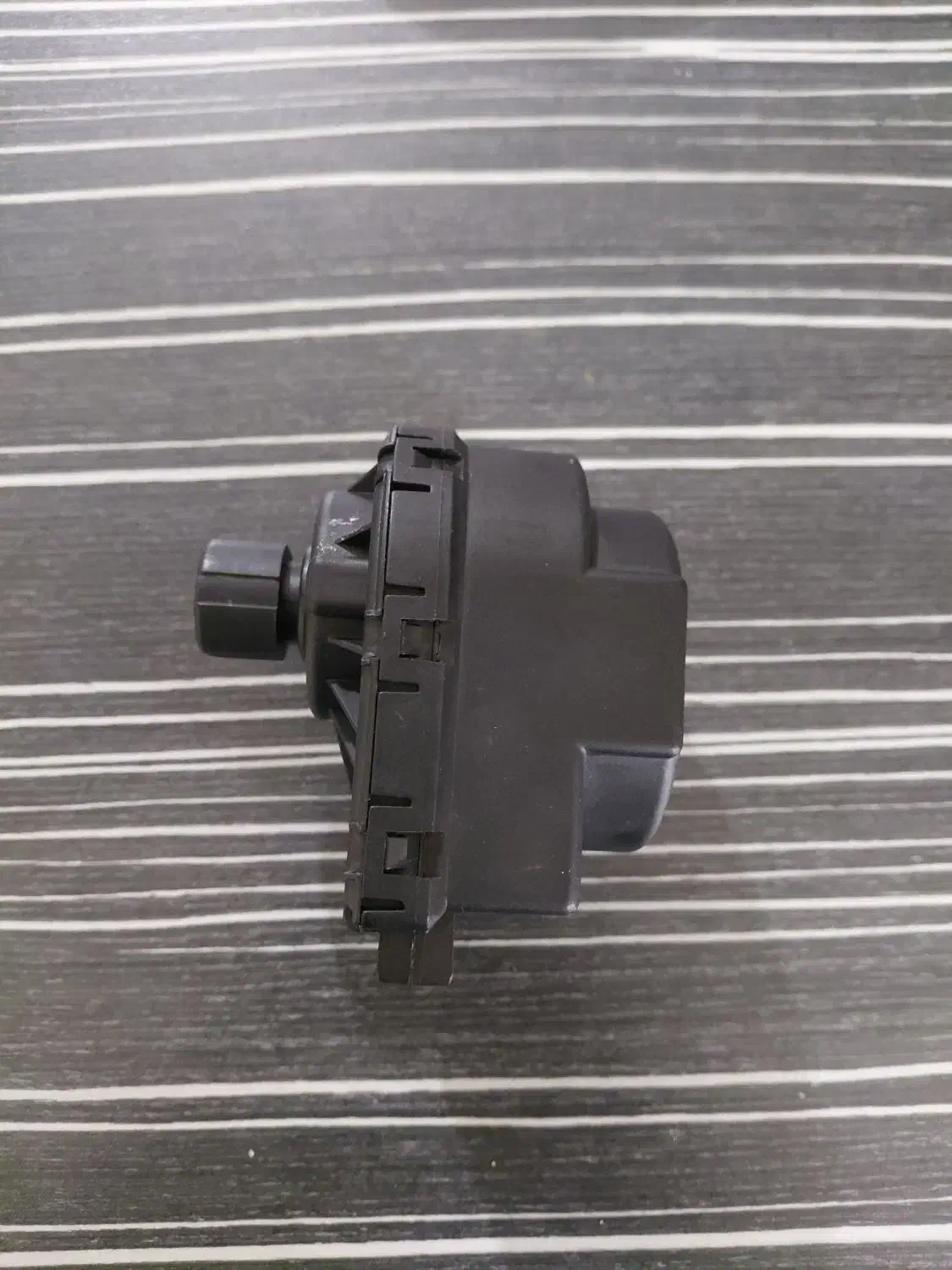 موتور شیر برقی ایران رادیاتور|آبگرمکن، پکیج، شوفاژ|شاهین‌شهر, حافظ شمالی|دیوار