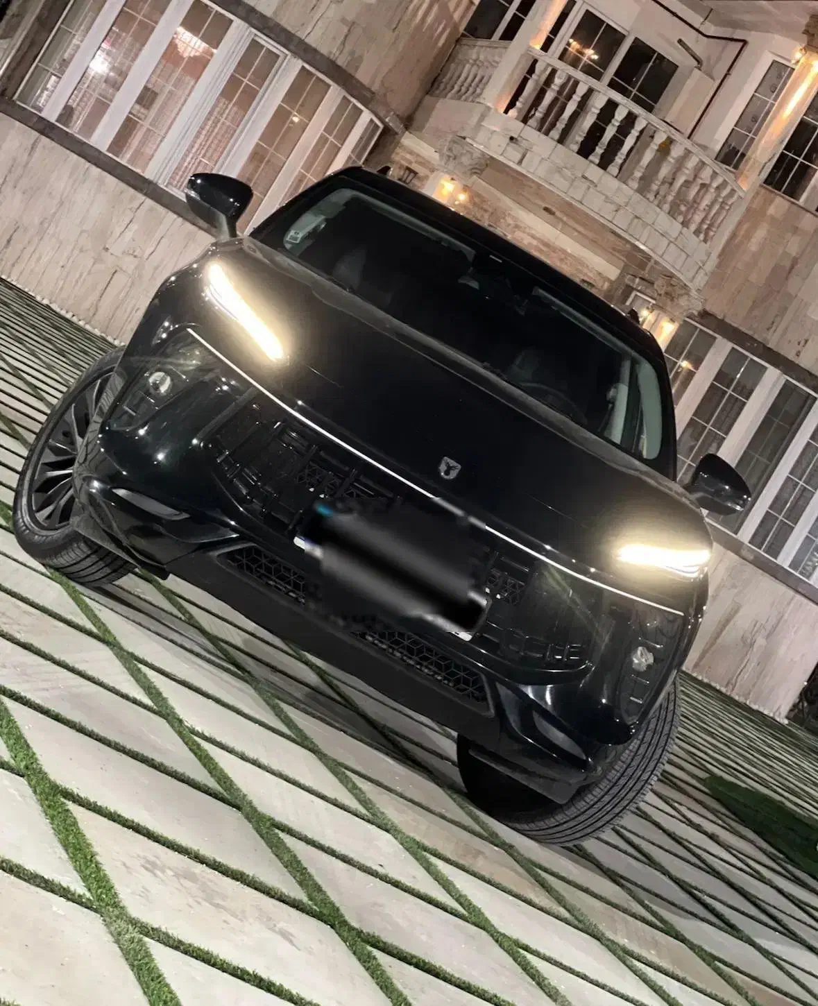 لاماری ایما|خودرو سواری و وانت|رشت, نیروی دریایی|دیوار