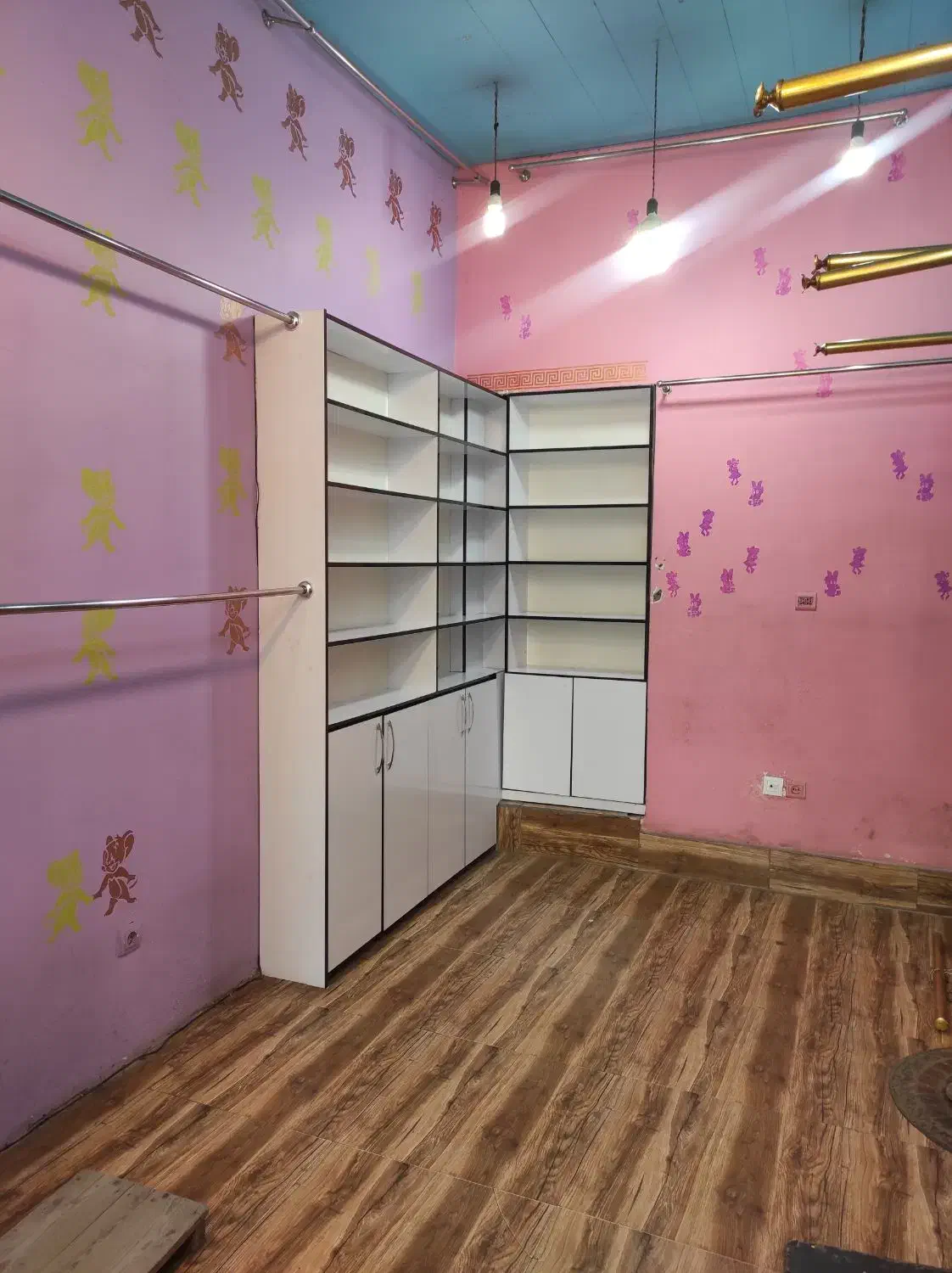 قفسه تمام ام دی اف سفید|کتابخانه، شلف، قفسههای دیواری|چالوس, |دیوار