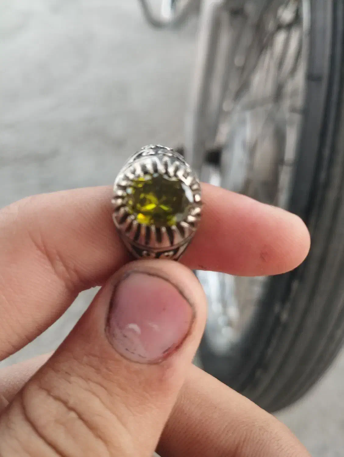 زبرجد|جواهرات|گلپایگان, |دیوار