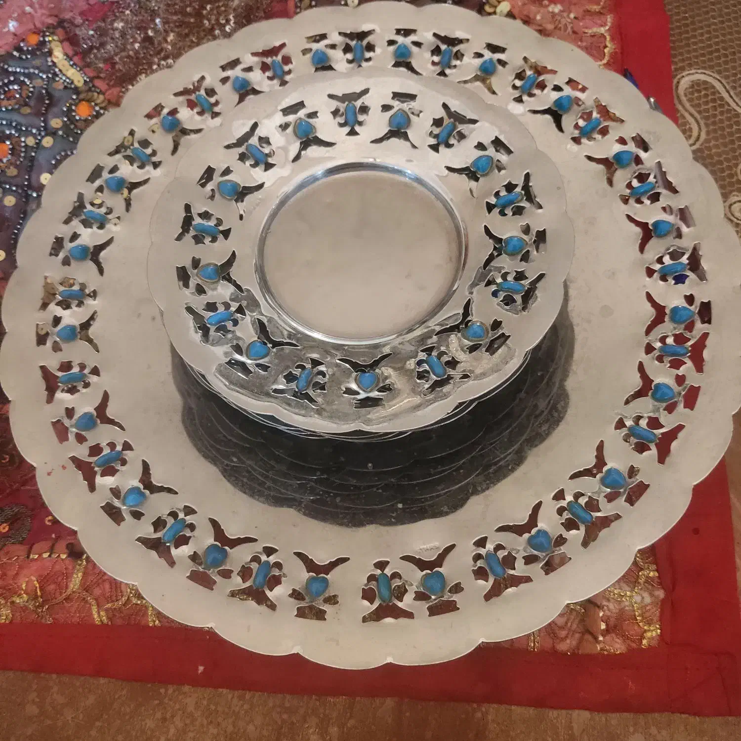 قاب قدح شیرینی خوری با شش تا پیش دستی|کلکسیون اشیاء عتیقه|لاهیجان, جمهوری|دیوار