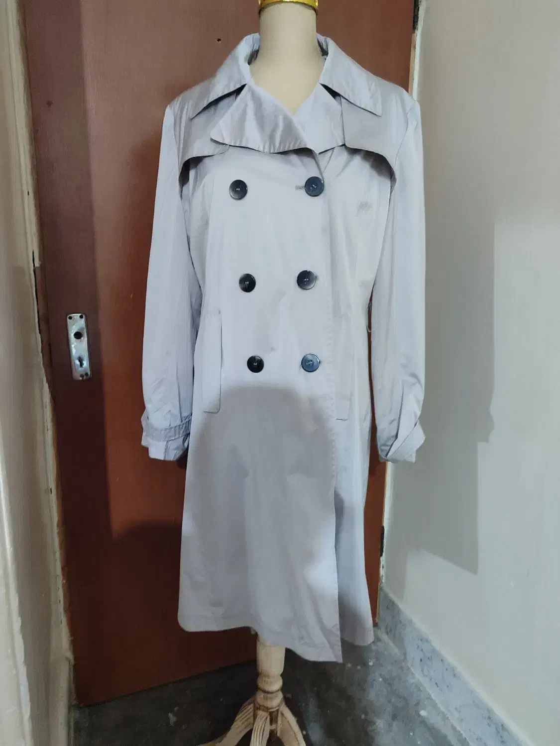 بارونی ترند|لباس|رشت, ولکس|دیوار