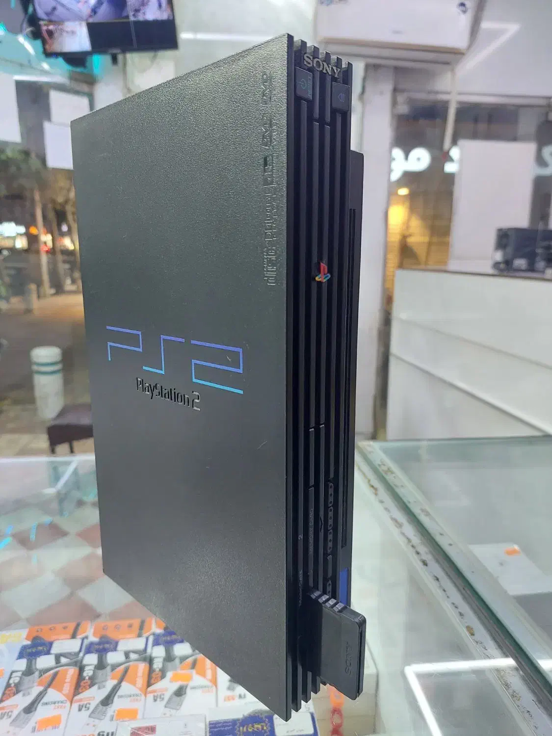 یک دستگاه پلی استیشن ۲ طرح قدیم|کنسول، بازی ویدئویی و آنلاین|مشهد, ایثار|دیوار