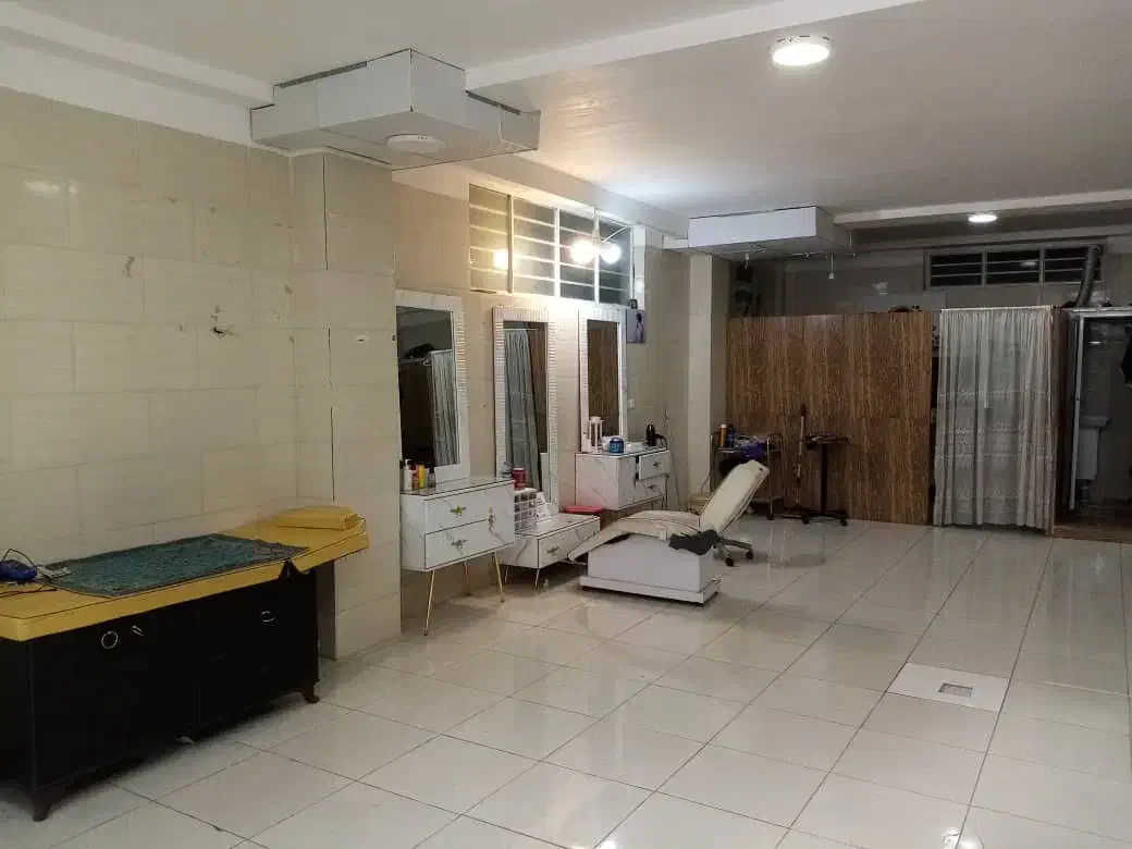 اجاره مغازه|اجارهٔ مغازه و غرفه|صدرا-فارس, فاز ۱|دیوار