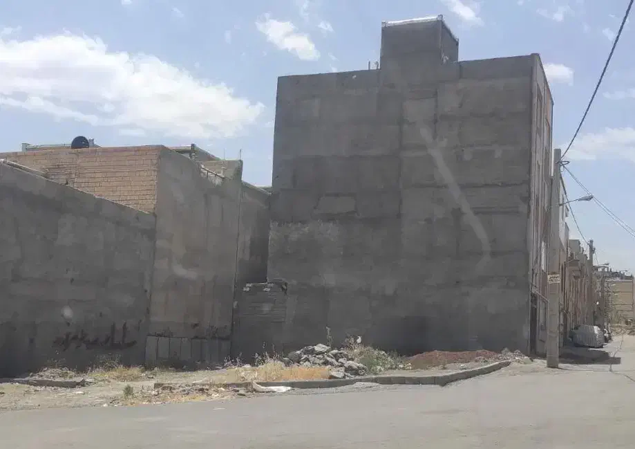 زمین  233 متری، دو نبش جنوبی سه طرف نور|فروش زمین و ملک کلنگی|سنندج, |دیوار