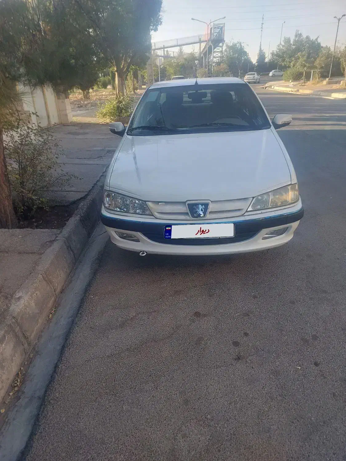 پژو پارس دوگانه کارخانه مدل 98|خودرو سواری و وانت|شیراز, فرهنگ شهر|دیوار
