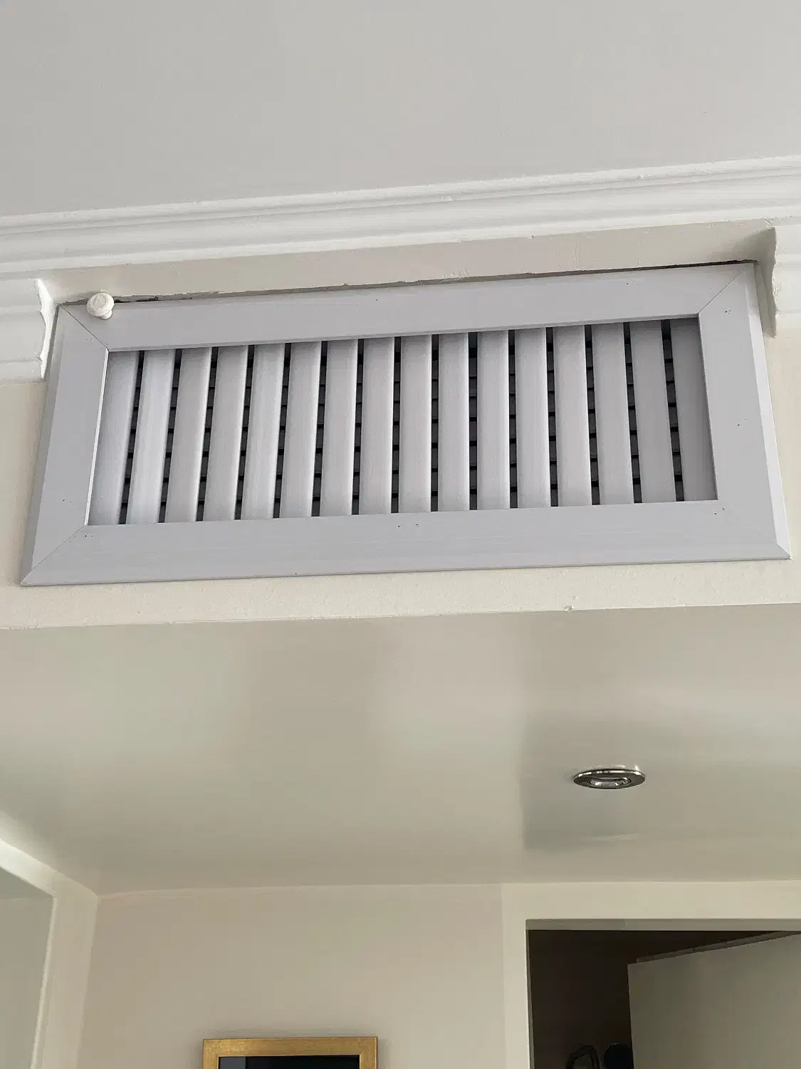 دریچه کولر چوبی سفید|کولر آبی|تهران, نیروی دریایی|دیوار