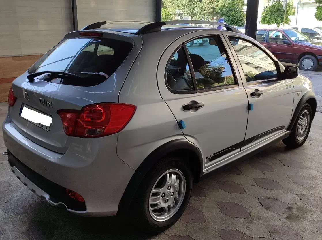 کوییک R مدل 1401|خودرو سواری و وانت|شیراز, سیلو|دیوار