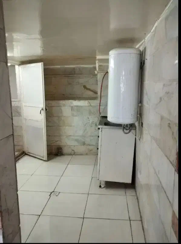 آبگرمکن برقی نیاز به تعمیر|آبگرمکن، پکیج، شوفاژ|قزوین, |دیوار