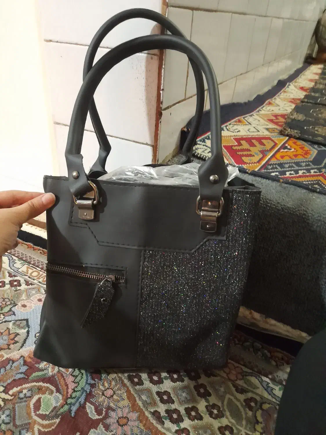 کیف|کیف، کفش، کمربند|نسیم‌شهر, |دیوار