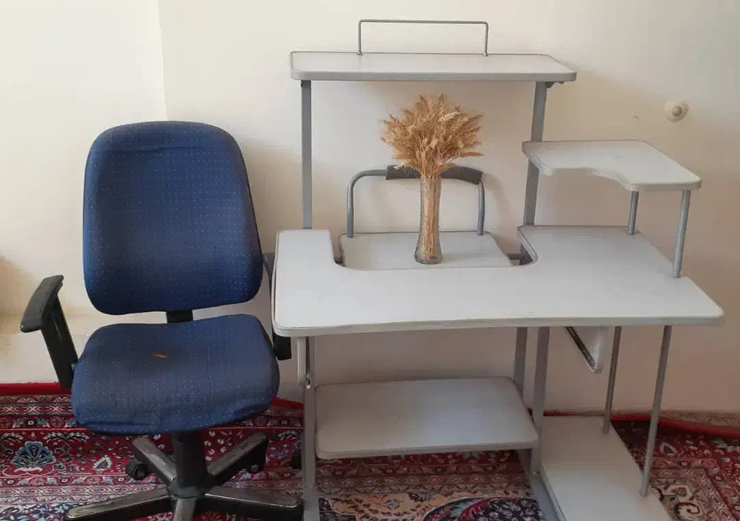 میز کامپیوتر و صندلی|میز تحریر و کامپیوتر|مرودشت, بیست متری بیمارستان|دیوار