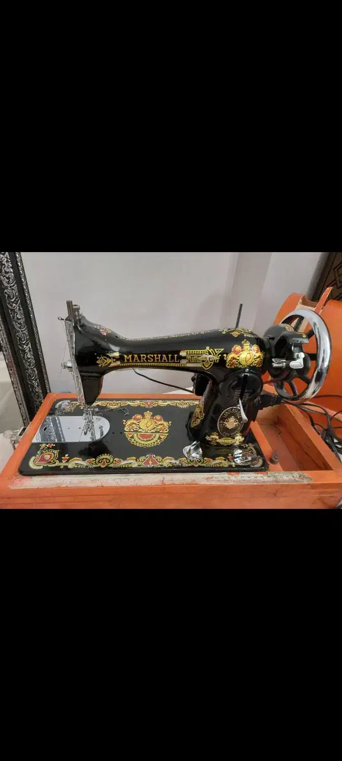 چرخ خیاطی مارشال دو شیر نشان اصل|چرخ خیاطی و ریسندگی|قم, پردیسان|دیوار