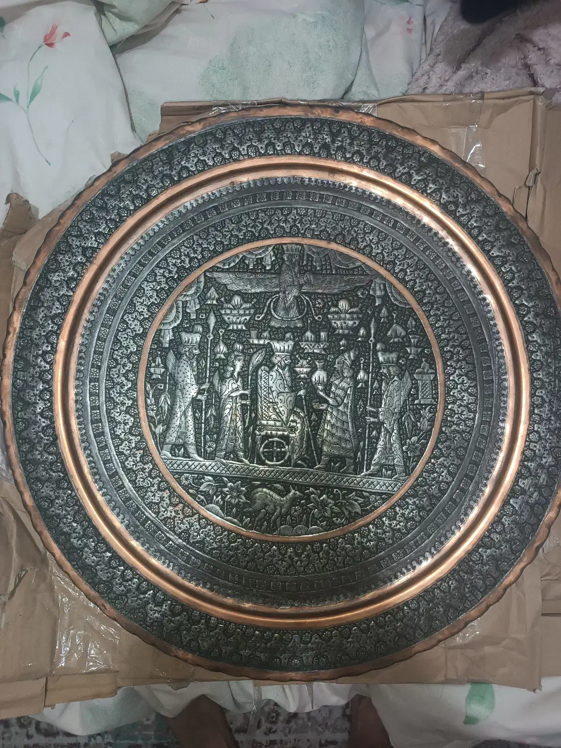 سینی مسی عتیقه قدیمی|کلکسیون اشیاء عتیقه|رشت, کوی مهر|دیوار