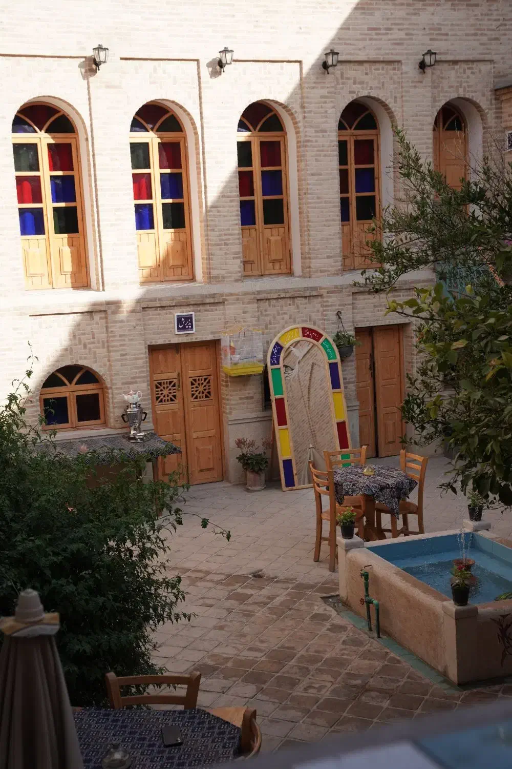 اجاره اقامتگاه سنتی مبله با خدمات|اجارهٔ کوتاهمدت آپارتمان و سوئیت|شیراز, سیاه سنگ|دیوار