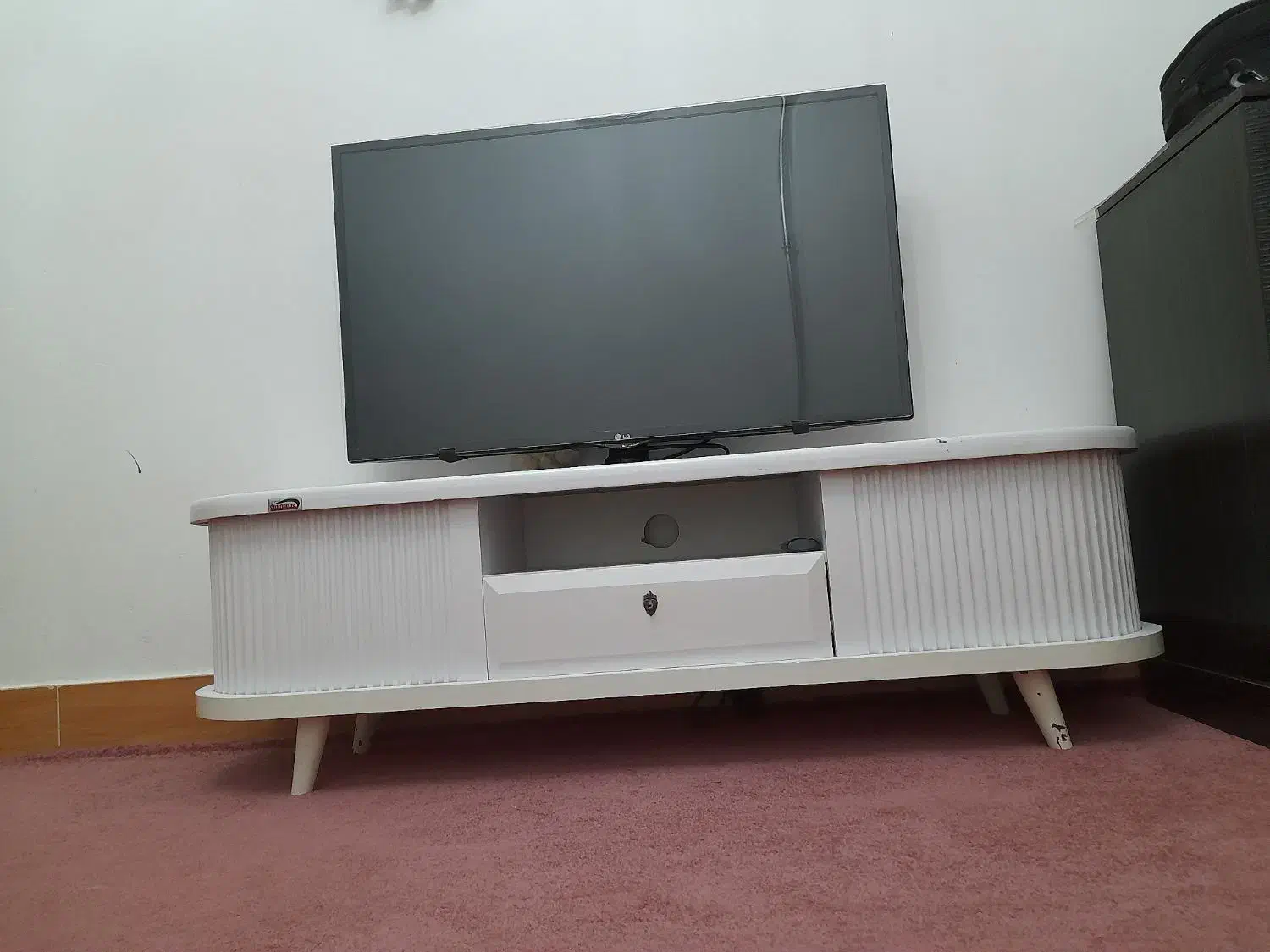 میزتلویزیون|میز تلویزیون|مهاباد (آذربایجان غربی), |دیوار