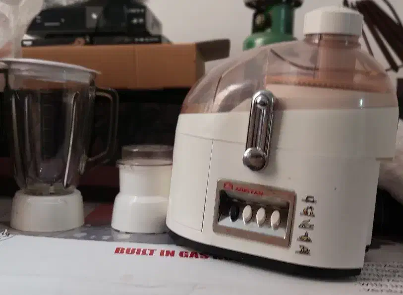 آبمیوه گیر ۳کاره درحدنو|آبمیوهگیر و آبمرکباتگیر|پارسآباد, |دیوار