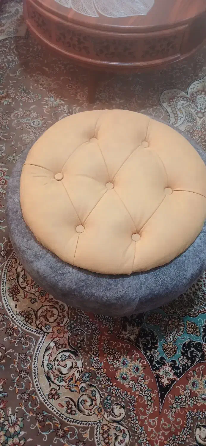 پاف|مبلمان خانگی و میز عسلی|شیراز, کیان شهر|دیوار