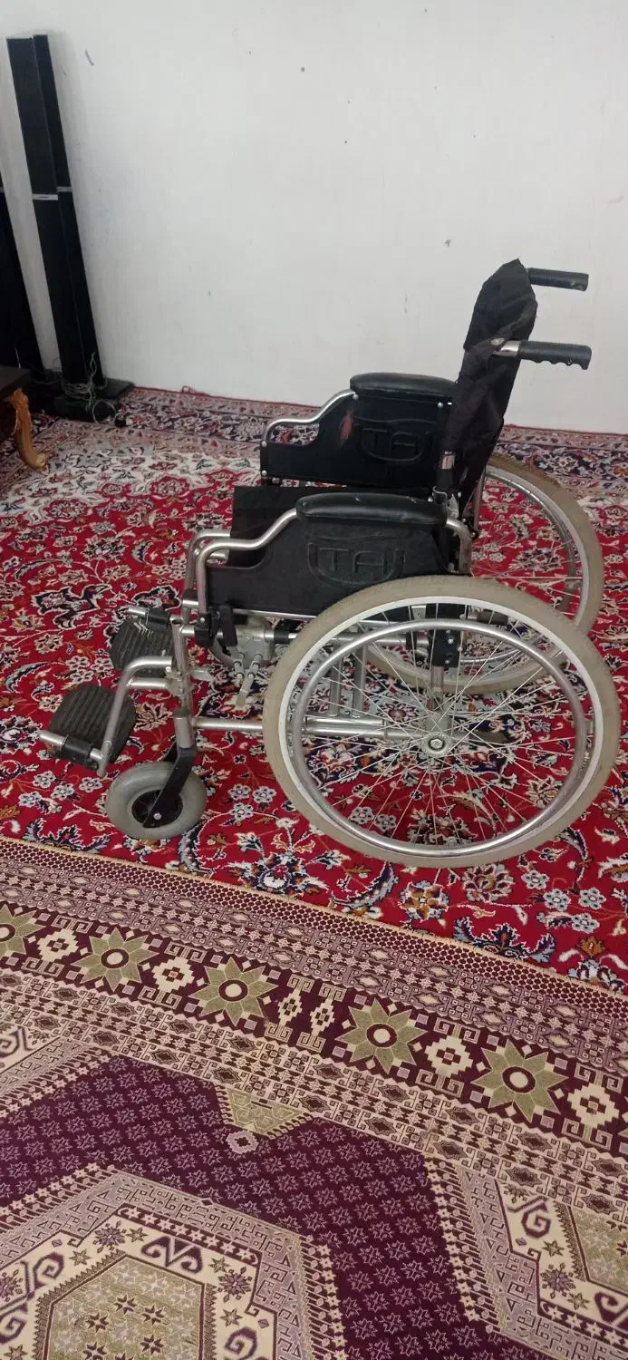 ویلچر تاشو|آرایشی، بهداشتی، درمانی|کرمانشاه, |دیوار