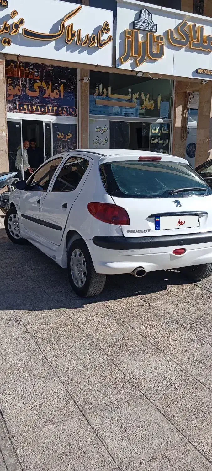 ۲۰۶t3مدل۸۳|خودرو سواری و وانت|شیراز, شهرک فرهنگیان|دیوار