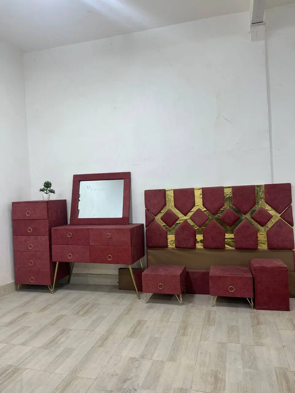 سرویس خواب کامل|تخت و سرویس خواب|بیرجند, |دیوار