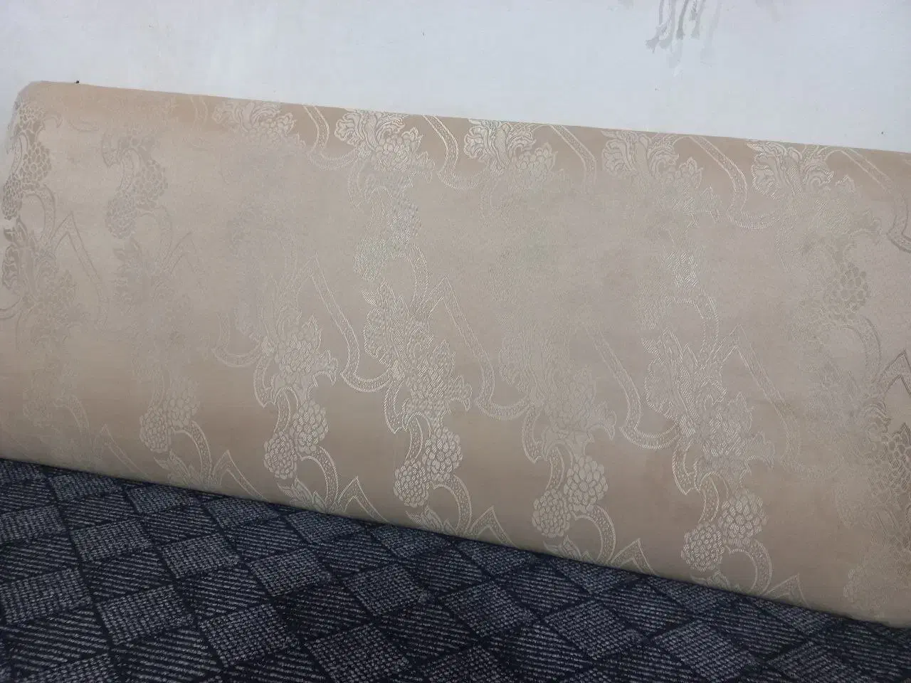 پشتی|پشتی|ایلام, |دیوار