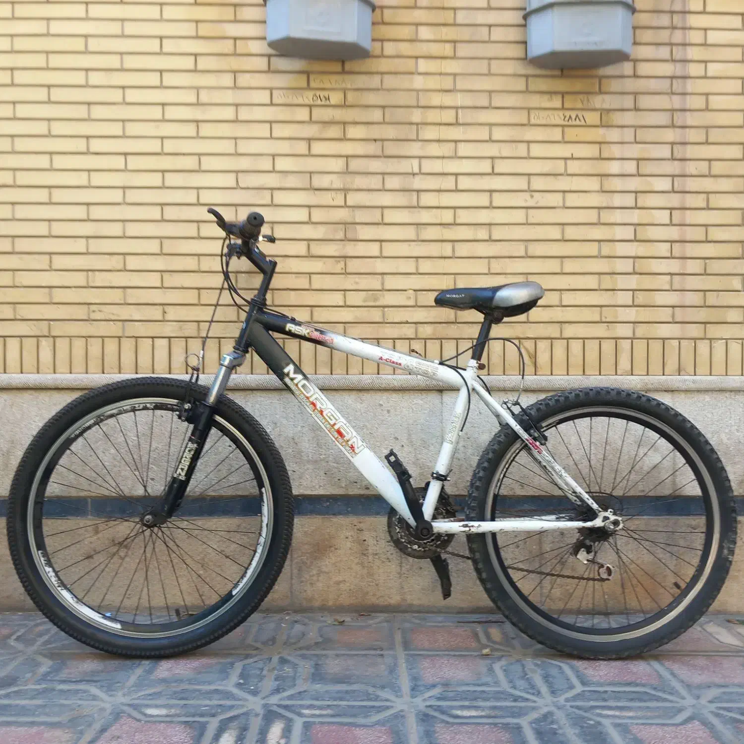 دوچرخه ۲۶ دنده ای کمک دار مارک مورگان|دوچرخه، اسکیت، اسکوتر|شیراز, پودنک|دیوار