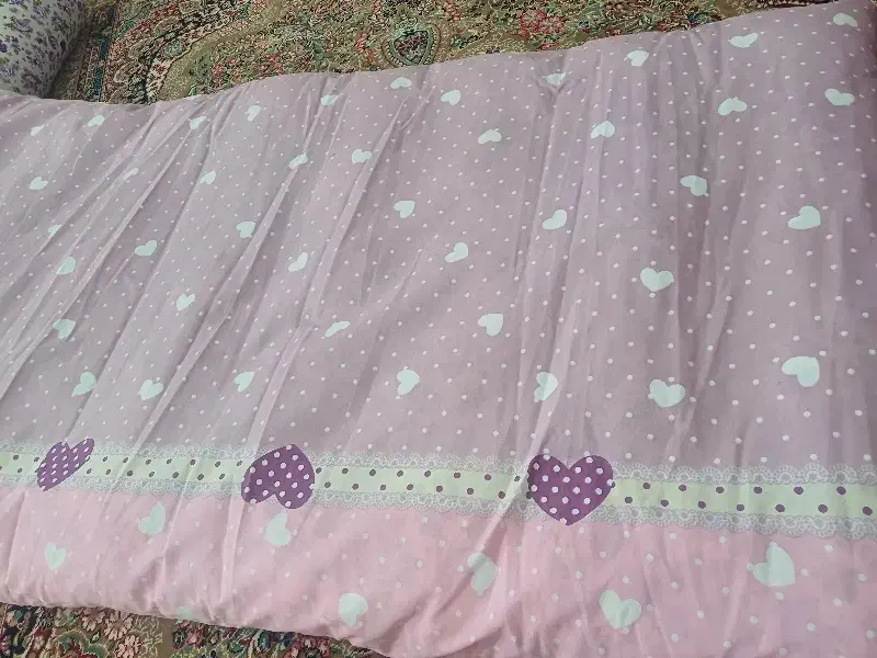 فروش بالش وتشک استفاده نشده کاملا نو|رختخواب، بالش، پتو|بیجار, |دیوار