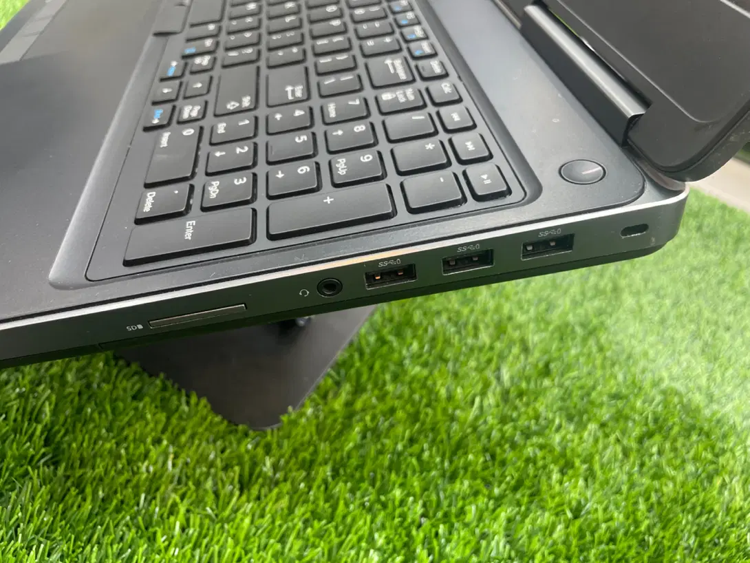 لپتاپ 7510 کورای7سریHQ نمایشگر4K گرافیک4گیگ|رایانه همراه|اهواز, نادری|دیوار