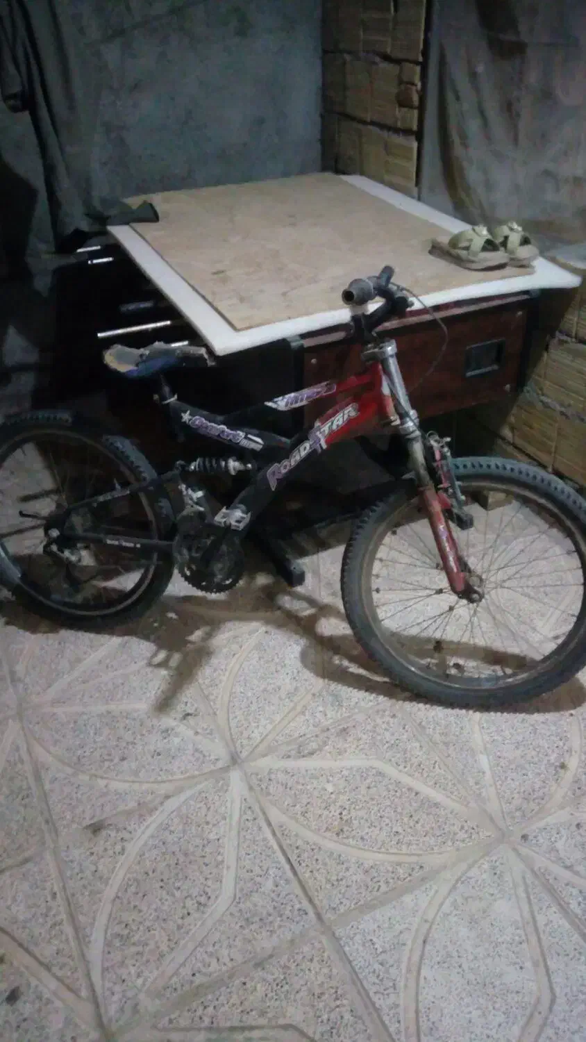 دوچرخ بیستوشیش وچاله کن نو|دوچرخه، اسکیت، اسکوتر|شال, |دیوار