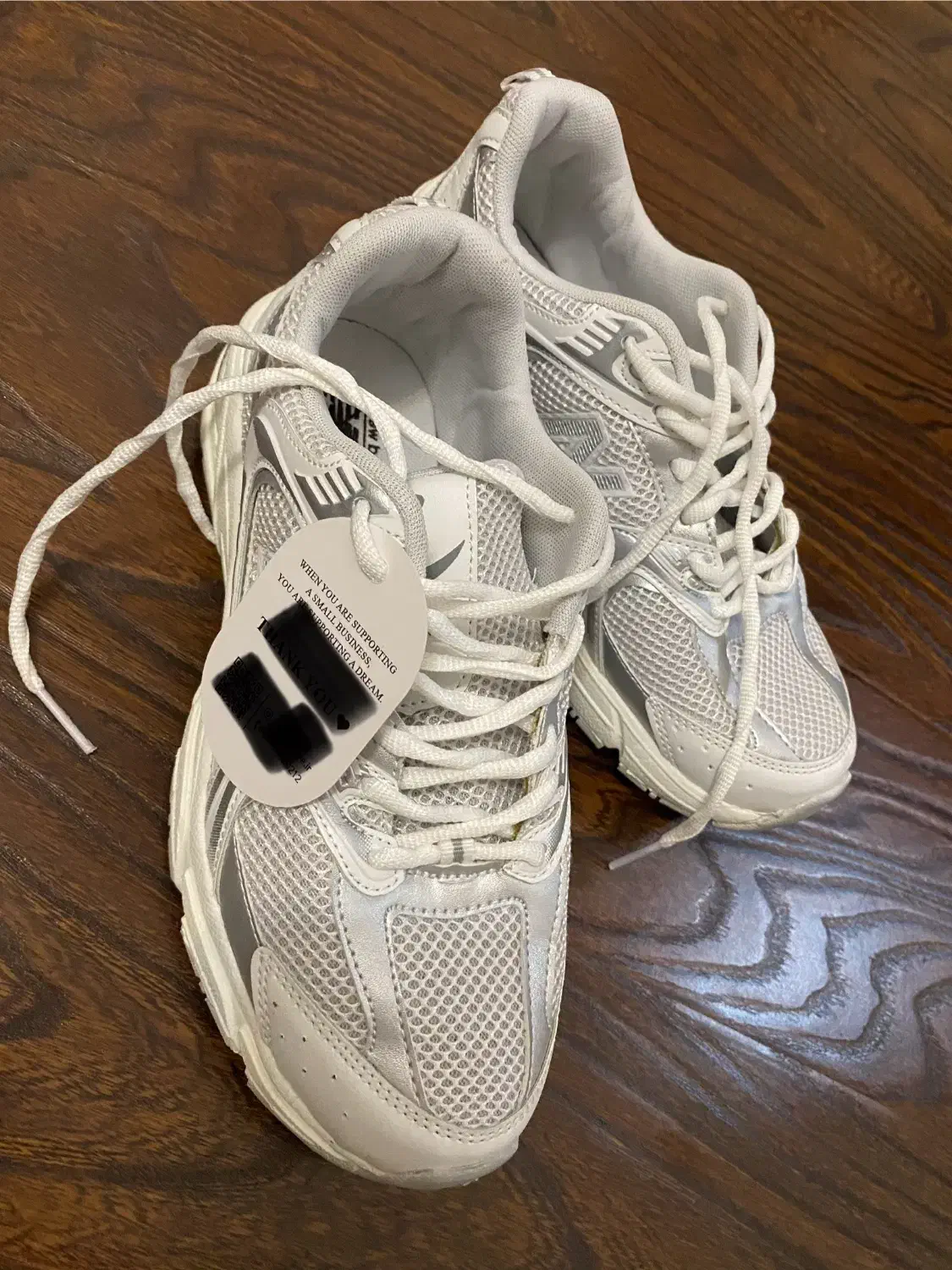 کتونی|کیف، کفش، کمربند|تنکابن, |دیوار